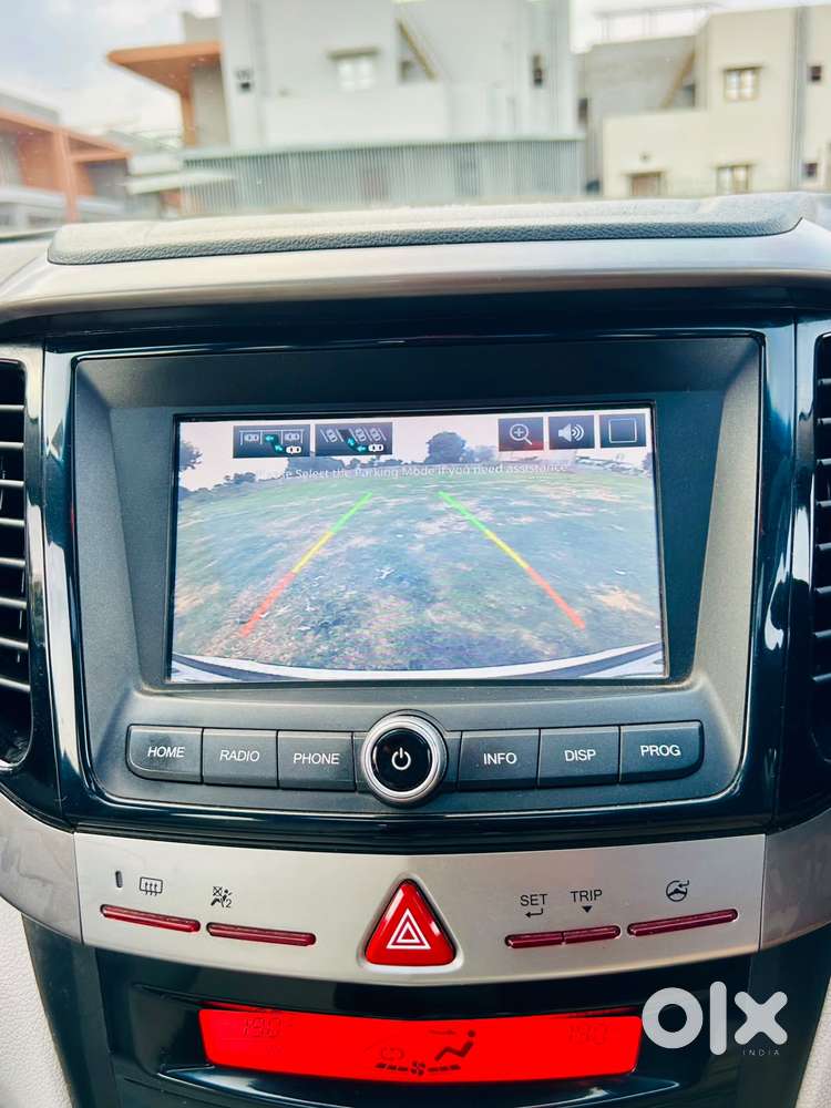 Mahindra Xuv300 W8 Option Diesel, 2023, Diesel
