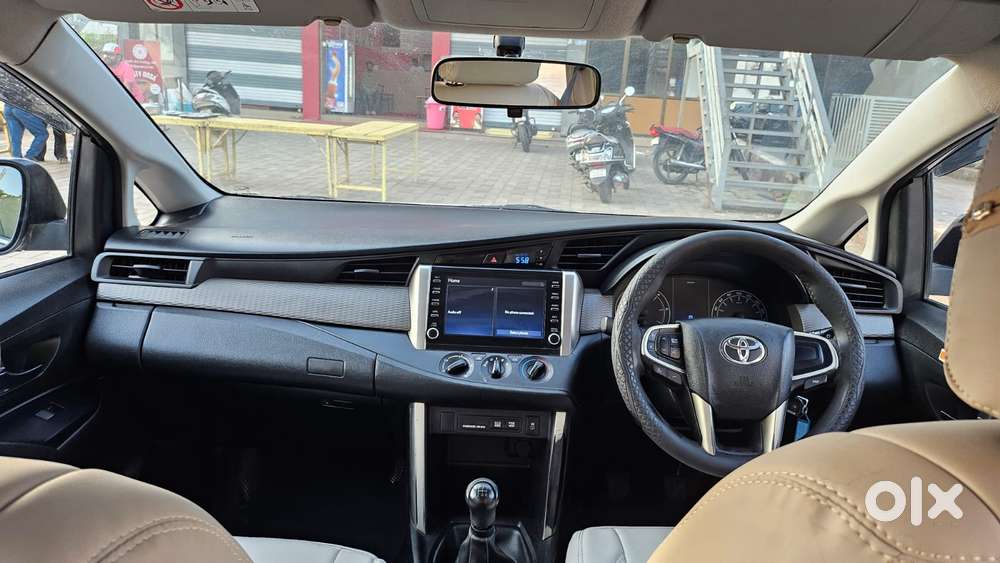 Toyota Innova Crysta 2.4 G Mt 7 Str, 2022, Diesel