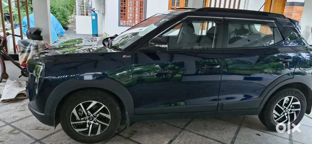 Mahindra Xuv 3xo Ax5l 2024