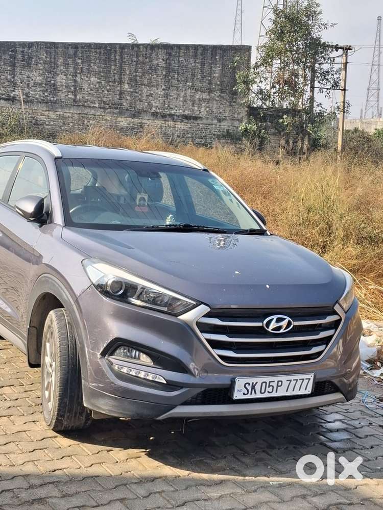  Hyundai Tucson 2018 Diesel Manual  65,000 Km  Vip No.