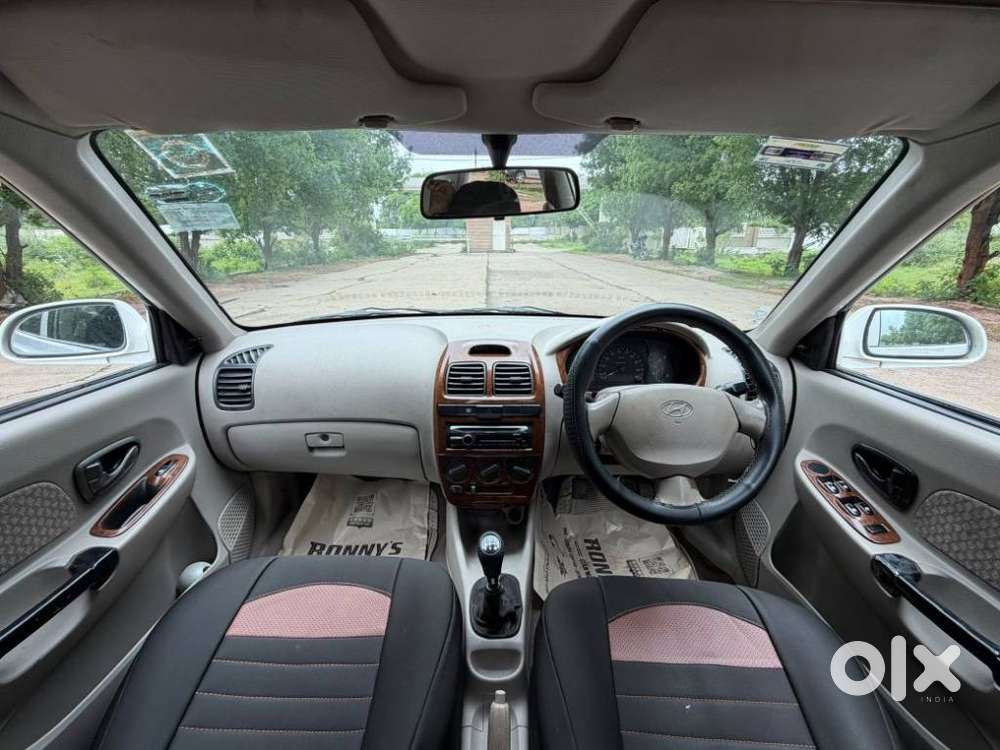Hyundai Accent Executive, 2010, Petrol