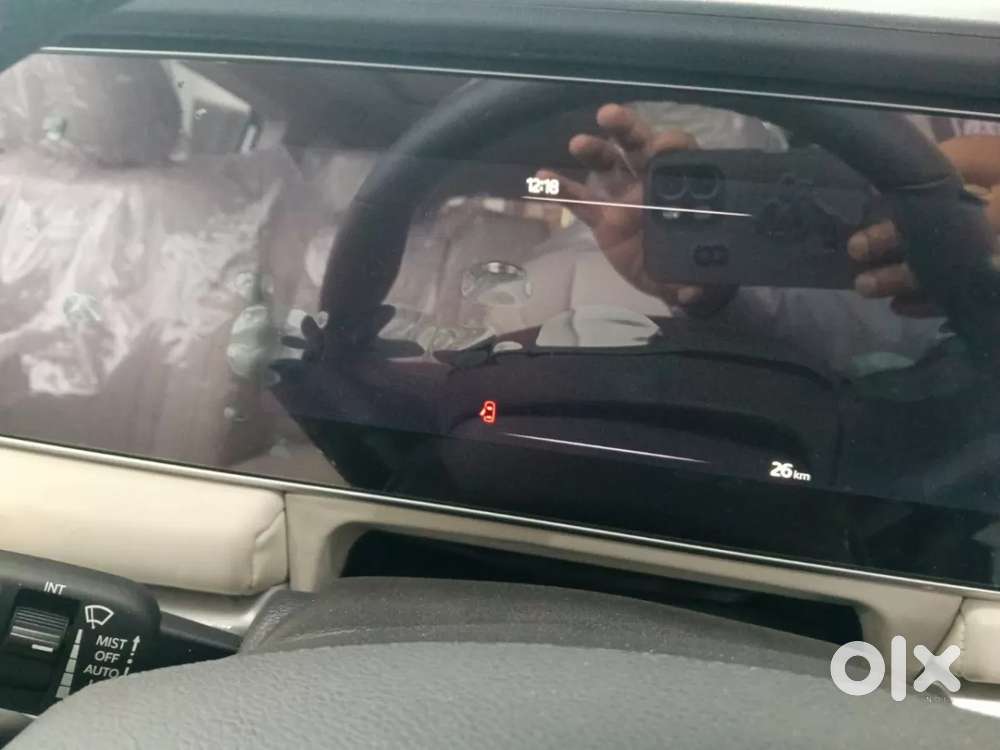Mahindra Xuv700 2.2 Ax 7 Diesel Mt Luxury Pack Str, 2025, Diesel