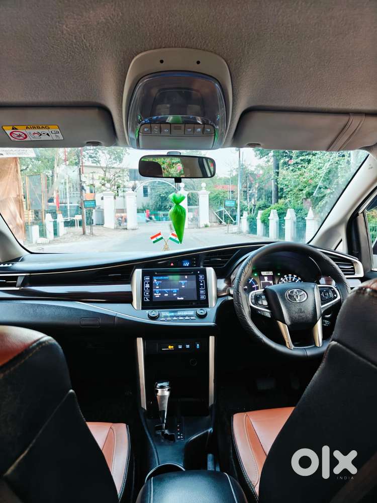 Toyota Innova Crysta 2.8z Automatic, 2018, Diesel
