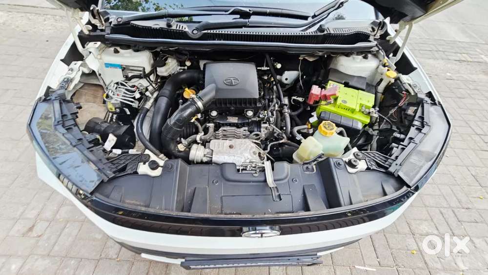 Tata Nexon Creative Plus S 1.2 Revotron Petrol 6 Amt, 2023, Petrol