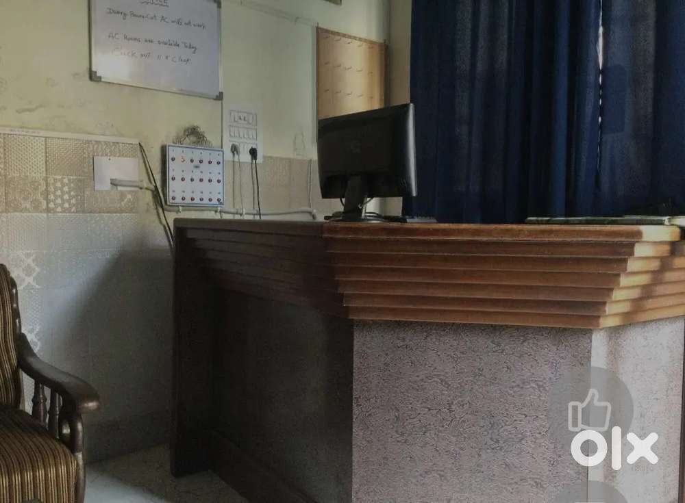 Hotel reception table