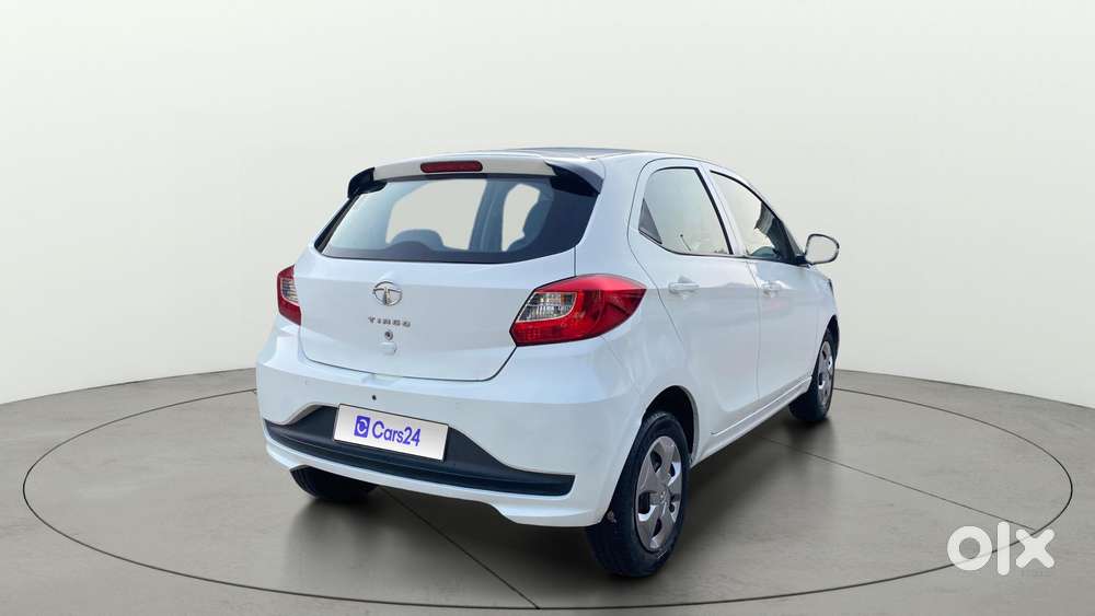 Tata Tiago 1.2 Revotron Xt Option, 2023, Petrol