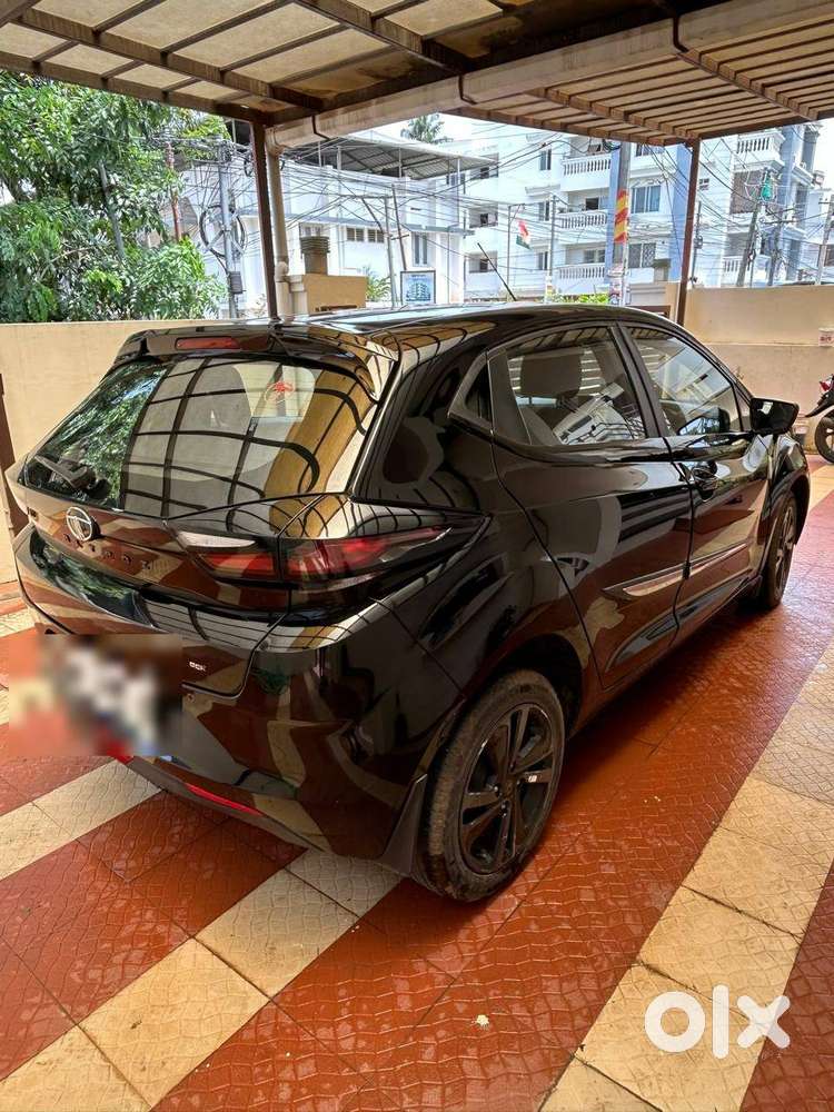 Tata Altroz Xz+ 2022 Dark Edition