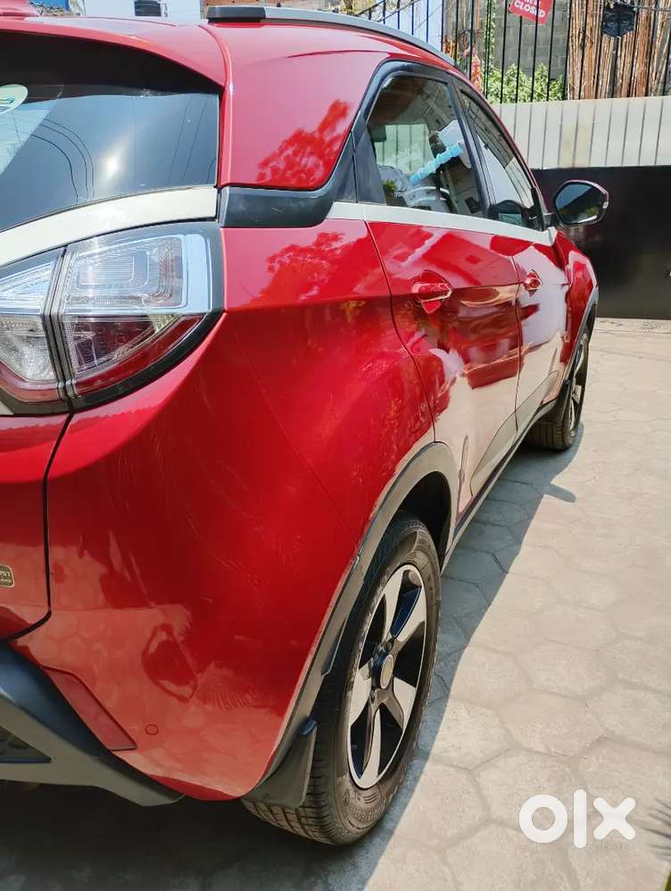 Tata Nexon 2018, Low Kms Driven.