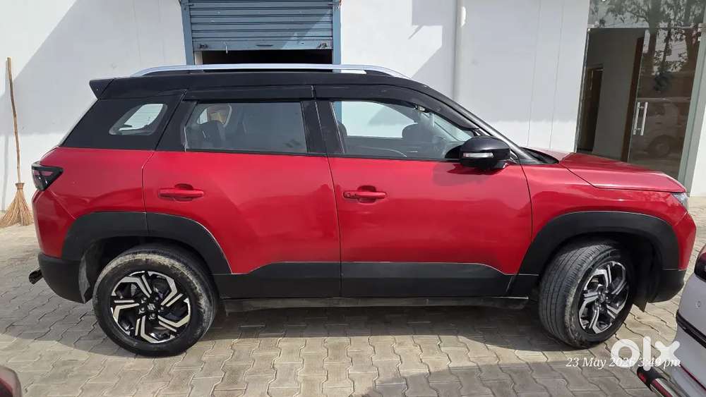 Maruti Suzuki Brezza 2023 Petrol Well Maintained