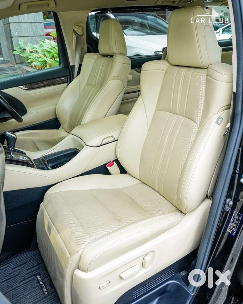 Toyota Vellfire, 2021, Petrol