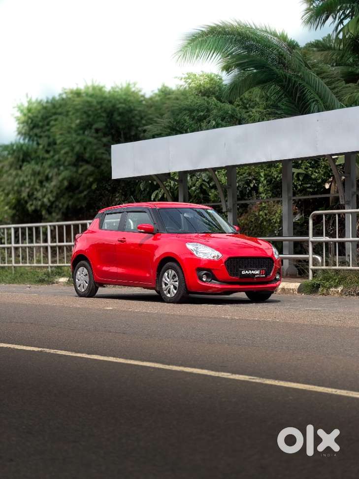 Maruti Suzuki Swift Vxi + Manual, 2023, Petrol