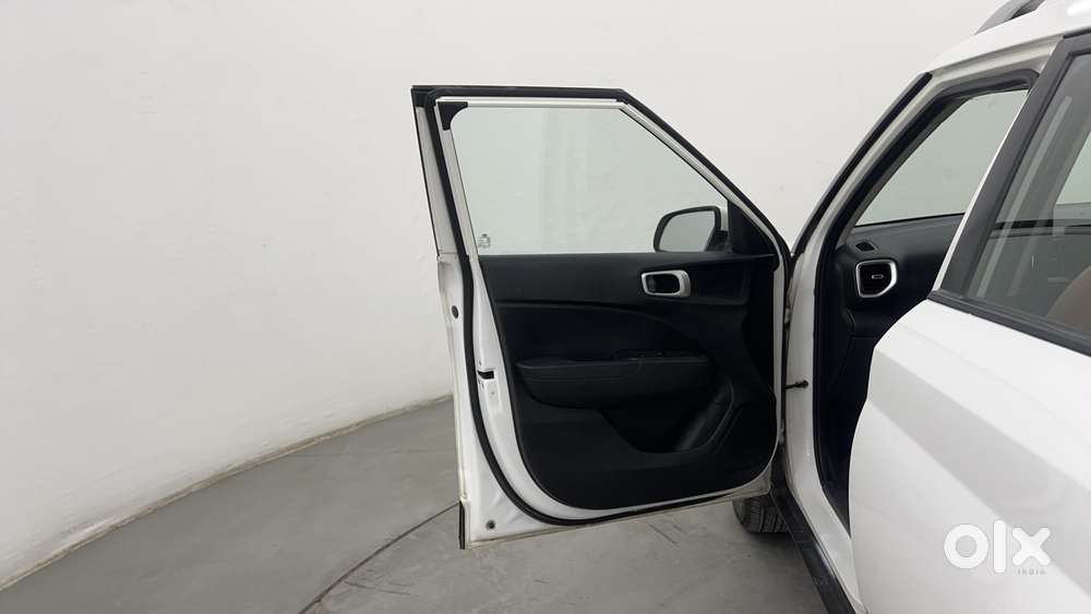 Hyundai Venue Sx Plus Turbo Dct, 2019, Petrol