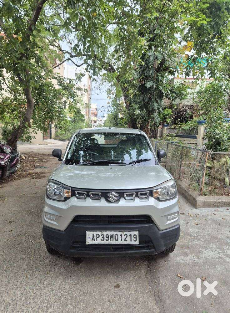 Maruti Suzuki S-presso Vxi Opt, 2022, Petrol
