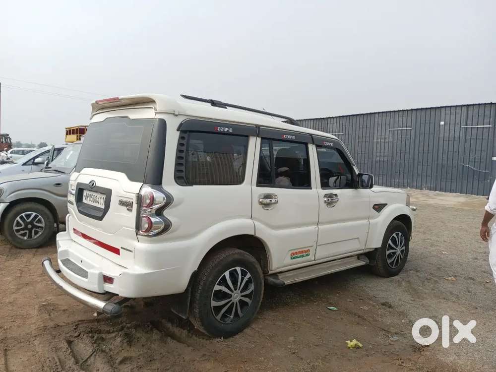 Mahindra Scorpio