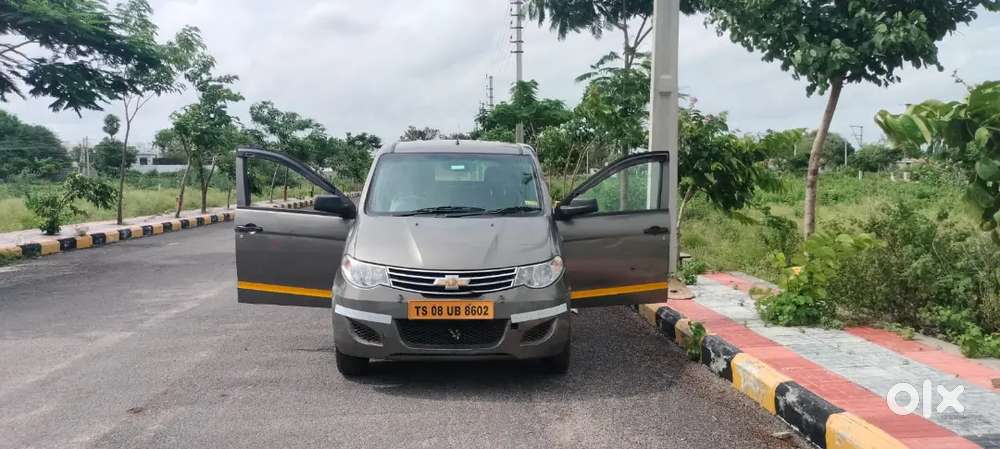 Chevrolet Enjoy 2016 8-seater
