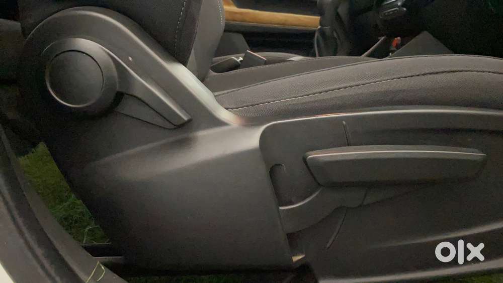 Tata Punch Camo Adventure Mt, 2022, Petrol