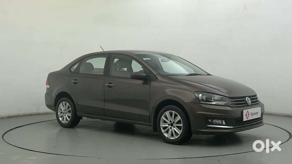Volkswagen Vento 1.2 Tsi Highline At, 2016, Petrol