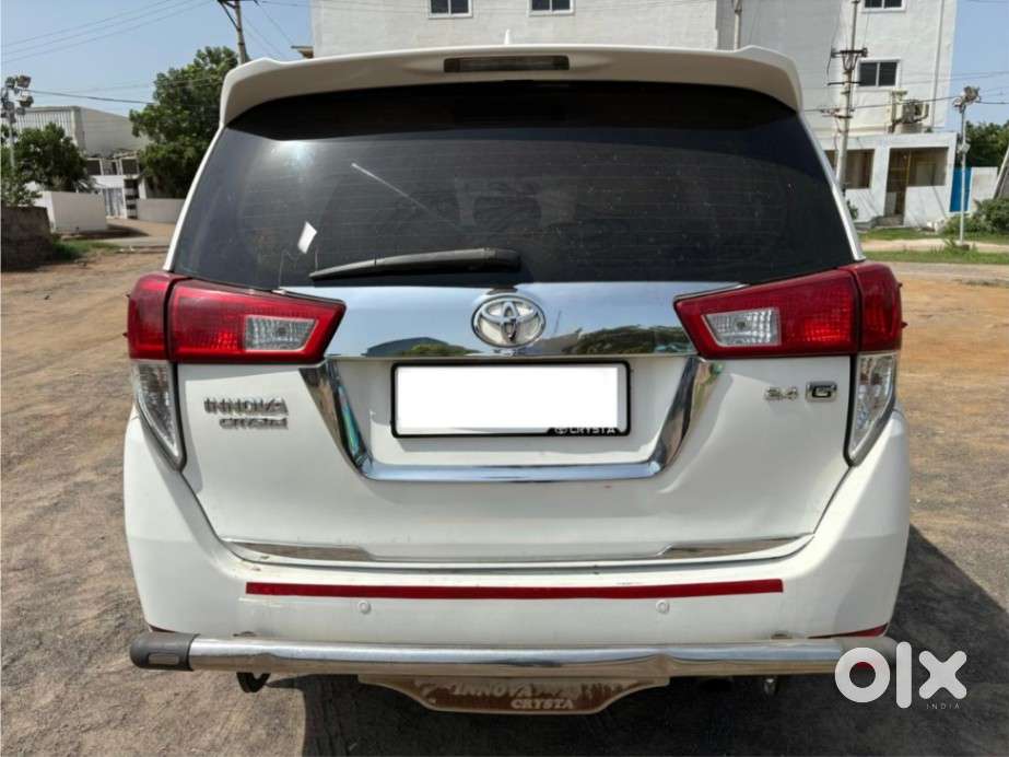 Toyota Innova Crysta 2.7 Gx Mt 8s, 2017, Diesel