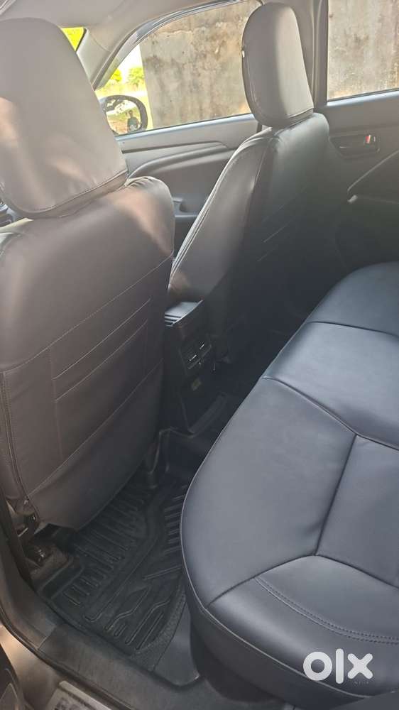 Maruti Suzuki Brezza 1.5 Lxi Cng, 2024, Cng & Hybrids