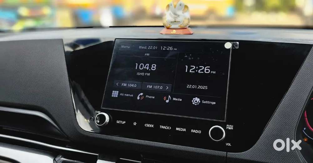 Kia Carens 2022 Petrol Well Maintained