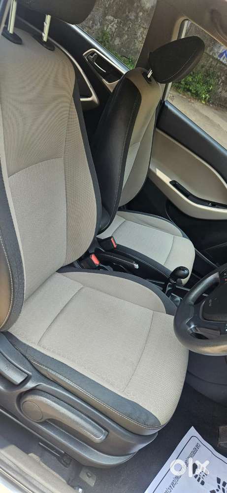 Hyundai I20 Sportz 1.2 Bs-iv, 2015, Petrol