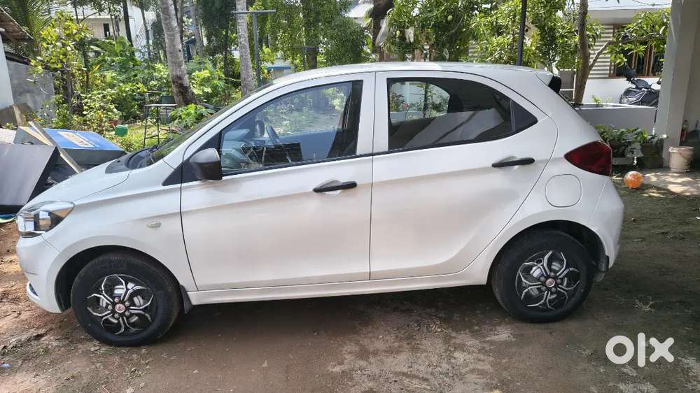 Tata Tiago 2017 Petrol Well Maintained