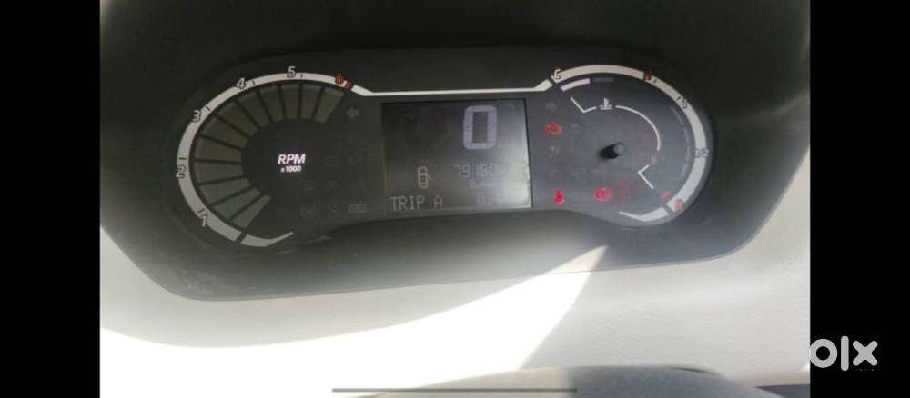 Nissan Magnite 1.0 Xv, 2021, Petrol