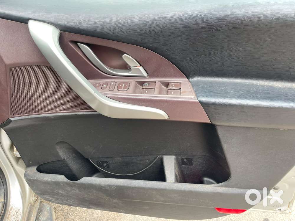 Mahindra Xuv500 W8, 2015, Diesel