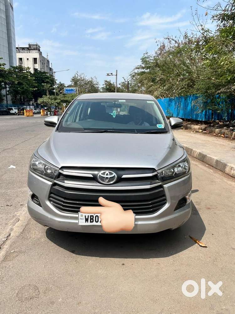 Toyota Innova Crysta 2.4 G Mt, 2019