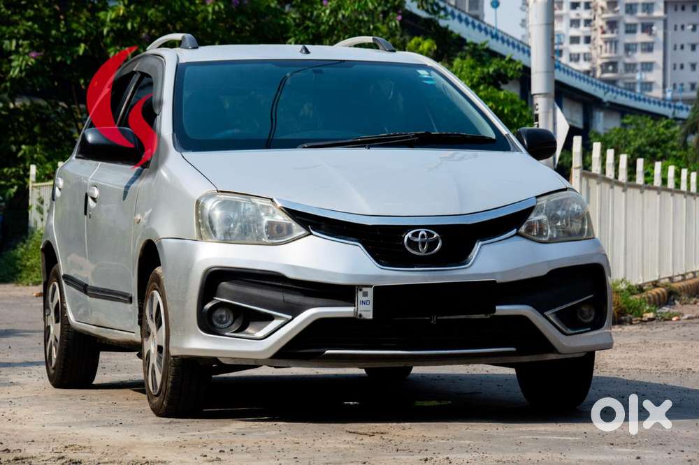 Toyota Etios Liva G, 2011, Petrol