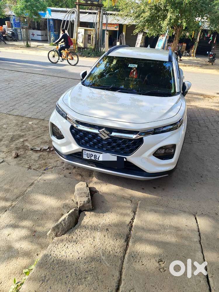 Maruti Suzuki Fronx 2025 Petrol 10000 Km Driven