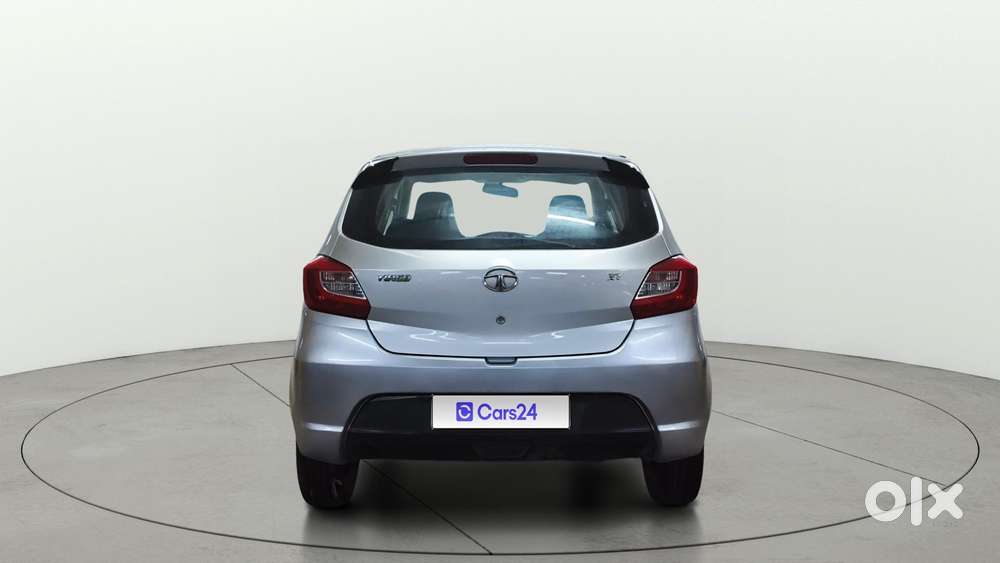 Tata Tiago 1.2 Revotron Xt, 2016, Petrol