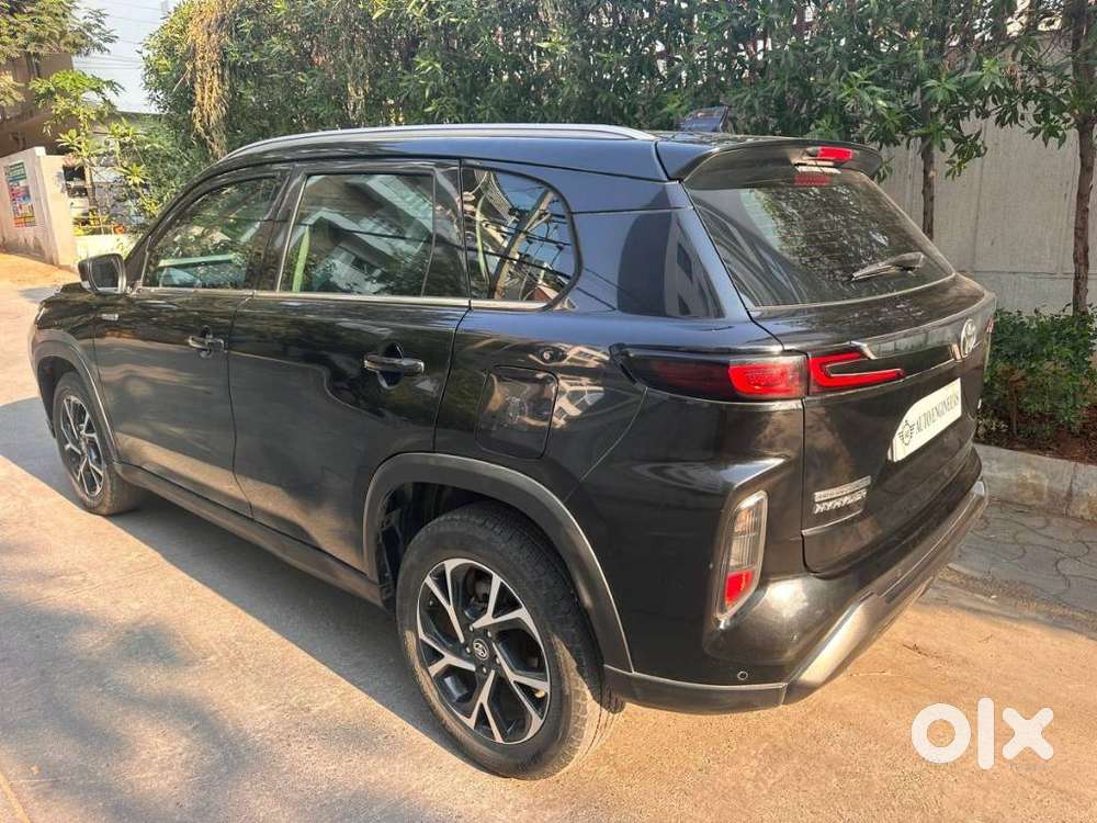 Toyota Urban Cruiser Hyryder 1.5 V Hybrid, 2023, Petrol