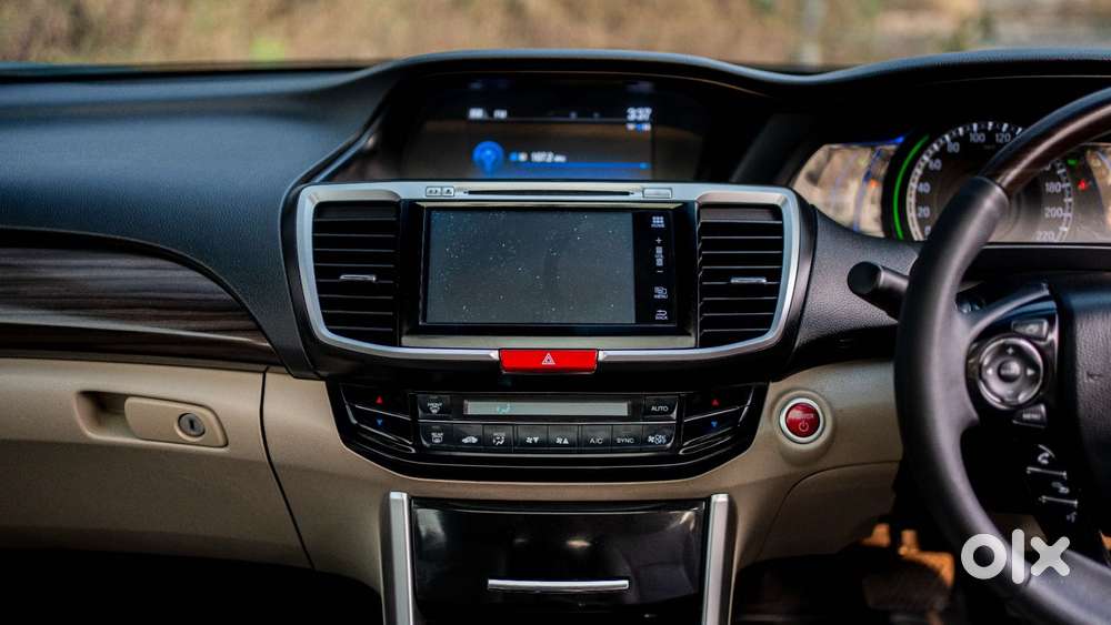 Honda Accord 2.0 Hybrid At Petrol, 2017, Petrol