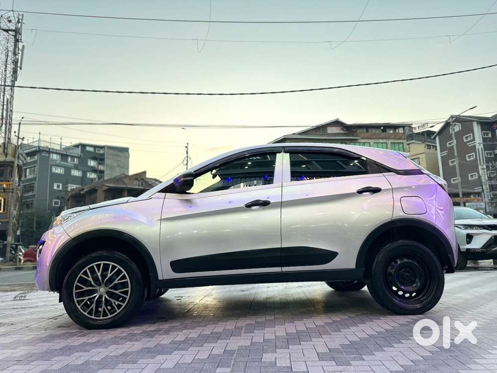 Tata Nexon 1.5 Revotorq Xm, 2018, Diesel