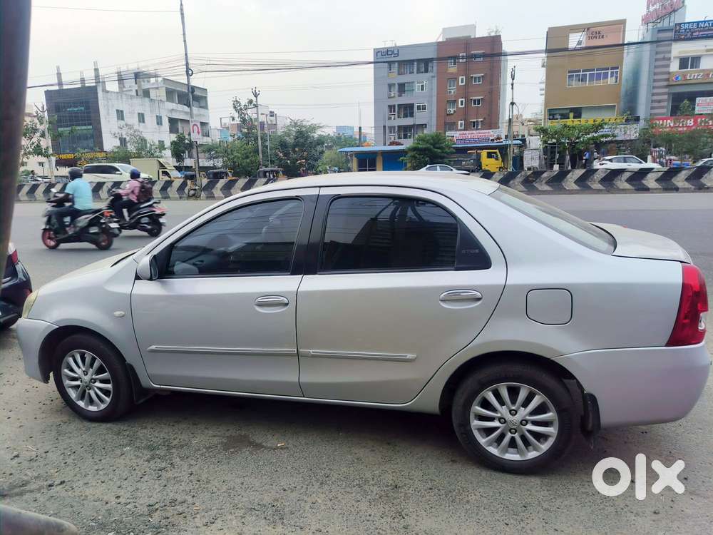 Toyota Etios 2010-2012 V, 2011, Petrol