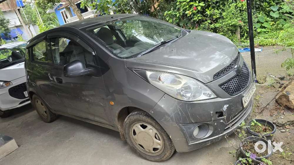Chevrolet Beat Petrol 2011