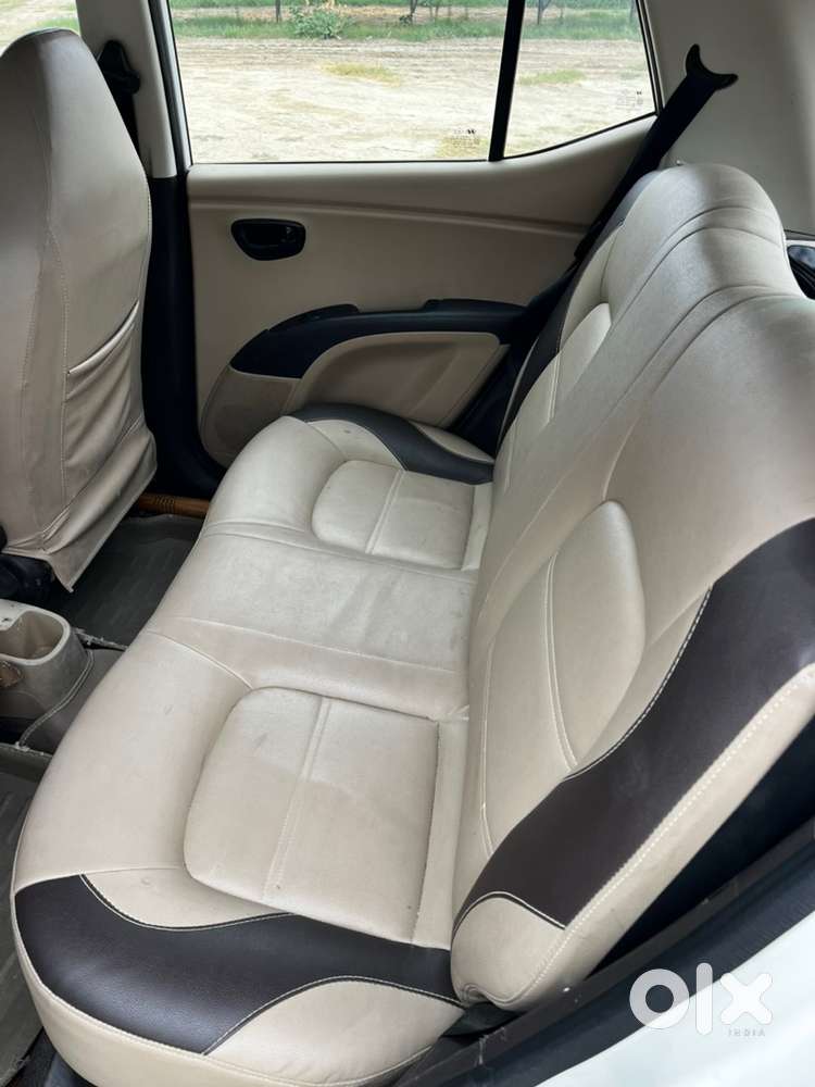 Hyundai I10 Magna Petrol And Cng 2010