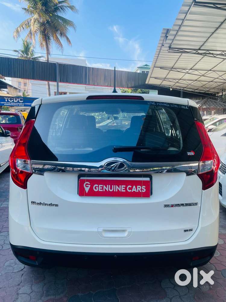 Mahindra Marazzo M6, 2019, Diesel