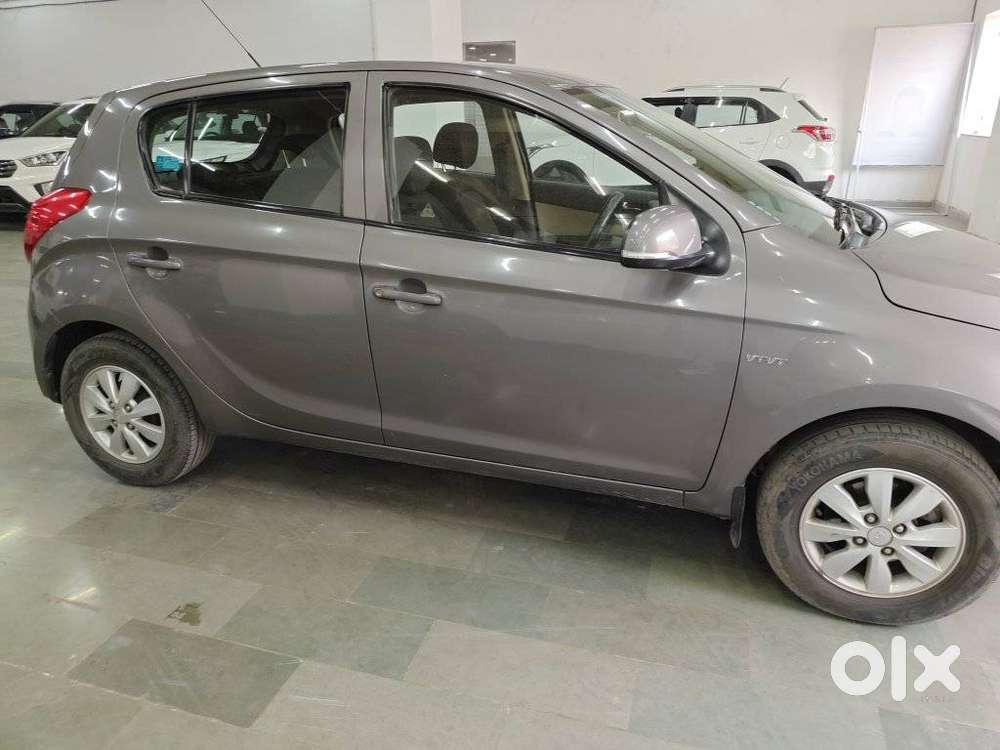 Hyundai I20 Sportz 1.2 Bs-iv, 2013, Petrol