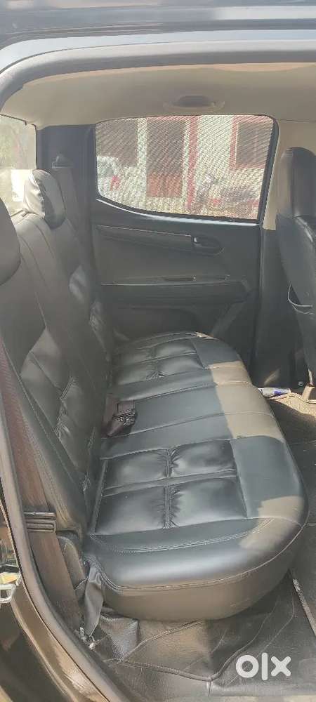 Isuzu D-max 2022 Diesel 65000 Km Driven