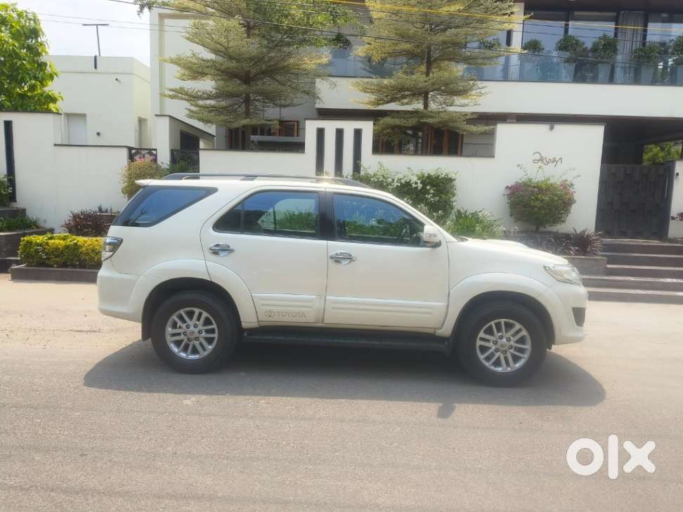 Toyota Fortuner 4x4 Mt 2.8 Diesel, 2014, Diesel