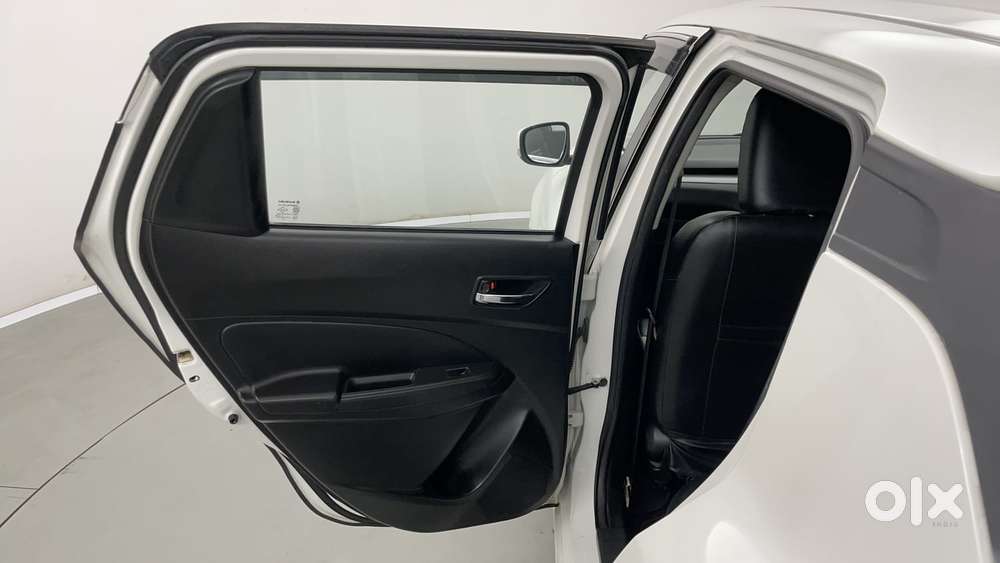 Maruti Suzuki Swift Amt Vvt Vxi, 2022, Petrol