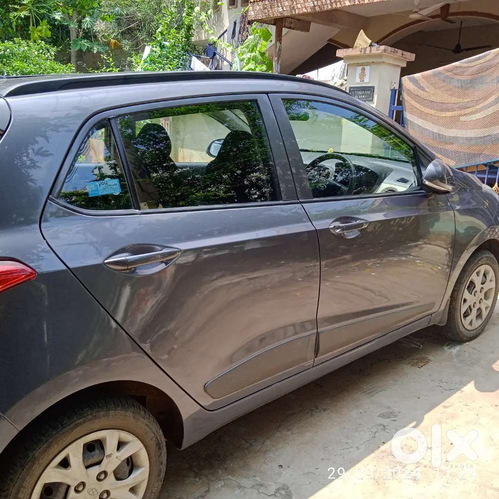 Hyundai Grand I10 2016 Petrol 29000 Km Driven