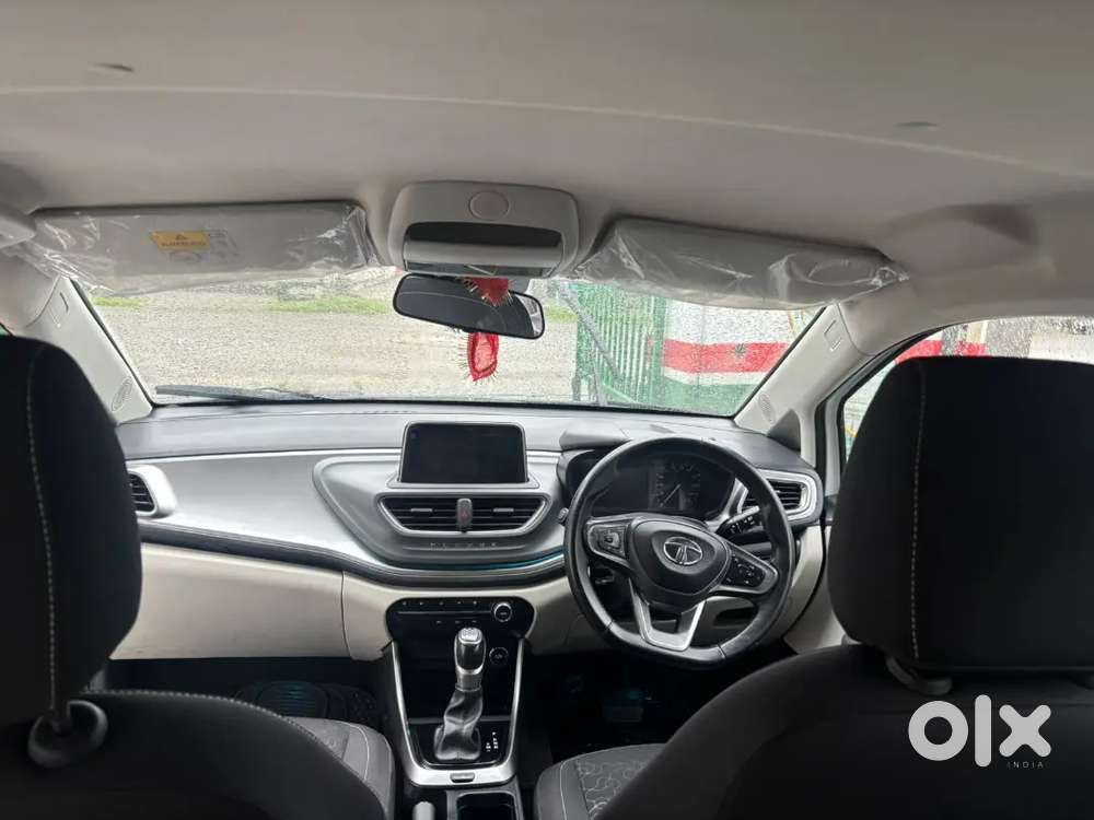 Tata Altrox Xza Top Variant Automatic 2023