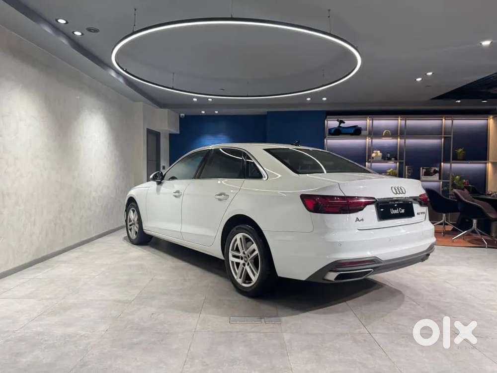 Audi A4 2.0 Premium Plus 40 Tfsi, 2024, Petrol