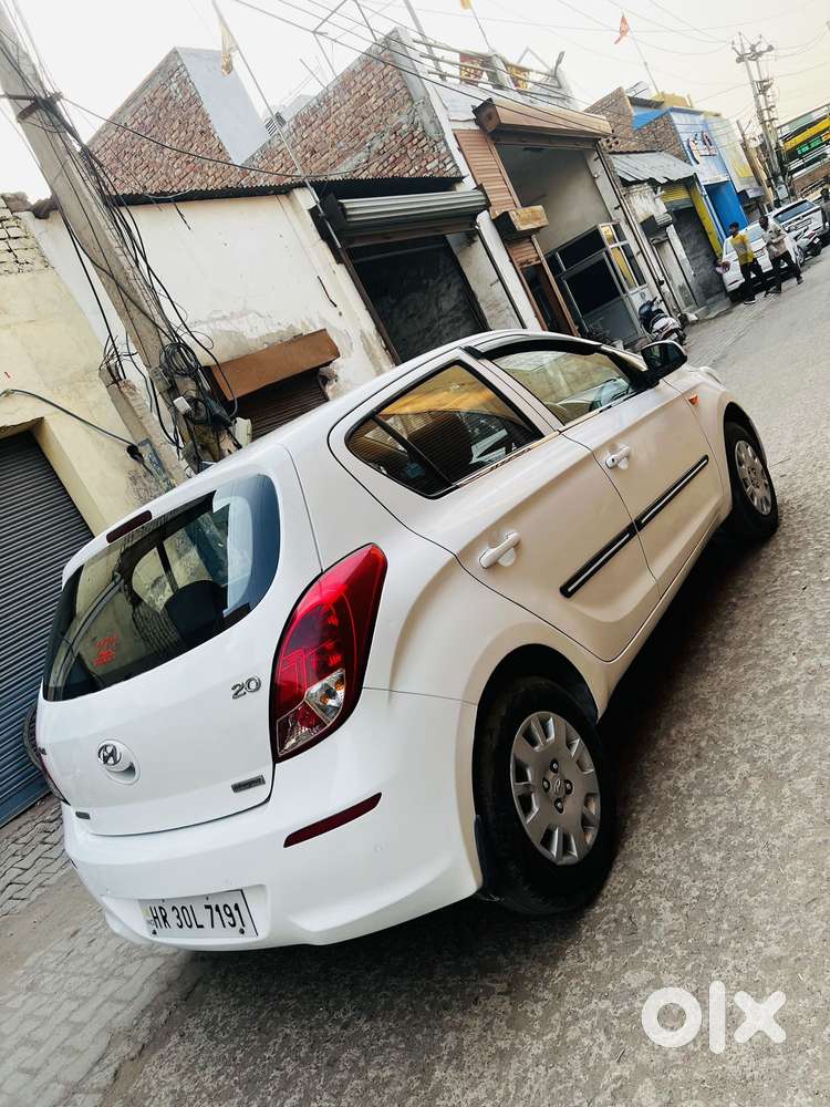 Hyundai I20 Magna 1.4 Crdi 6 Speed, 2013, Diesel