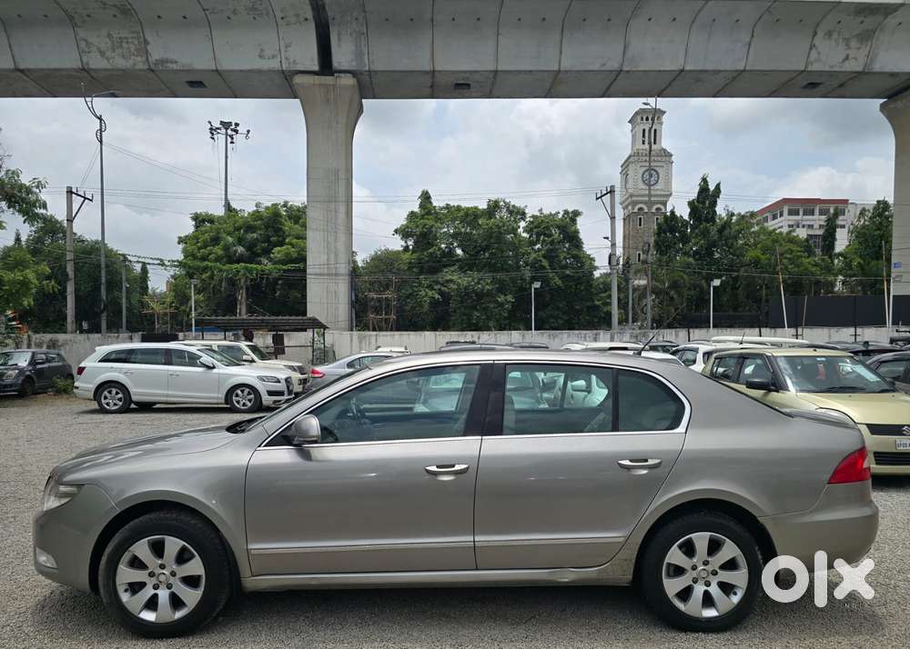 Skoda Superb 1.8 Elegance Tsi At, 2009, Petrol