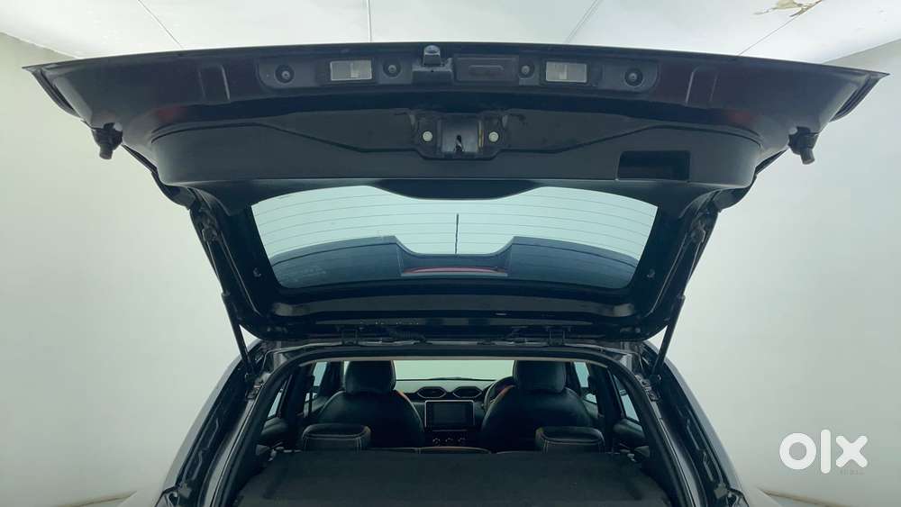 Nissan Magnite 1.0 Xv Premium Turbo Cvt, 2022, Petrol
