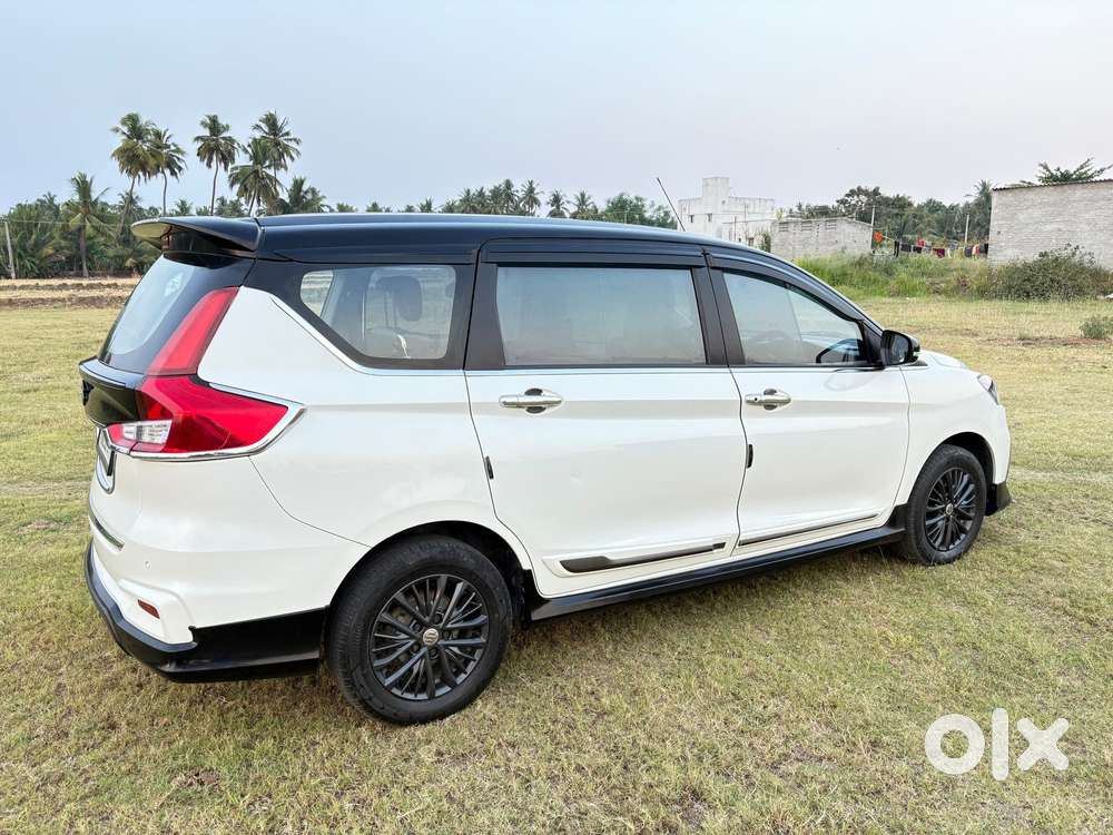 Maruti Suzuki Ertiga 2022-2023 Vxi Cng, 2022, Cng & Hybrids